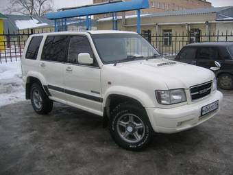 1999 Isuzu Bighorn Pictures