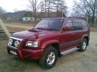 1999 Isuzu Bighorn Photos