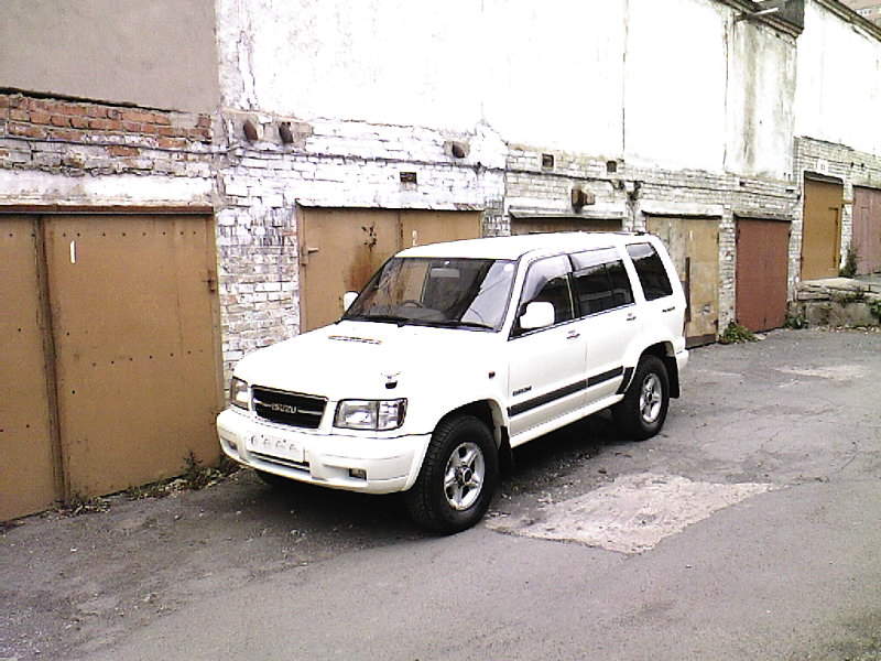 1999 Isuzu Bighorn