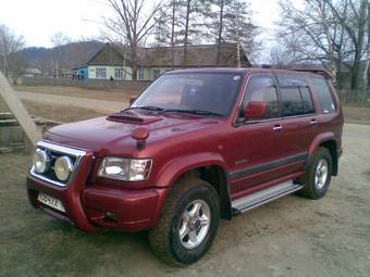 1999 Isuzu Bighorn Pictures