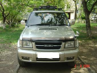 1999 Isuzu Bighorn Photos