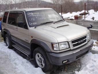 1999 Isuzu Bighorn Pictures