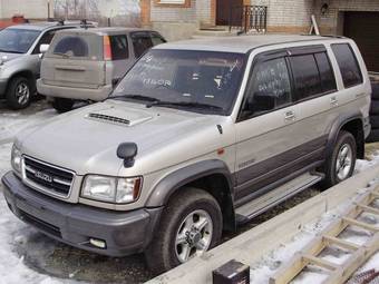 1999 Isuzu Bighorn Photos