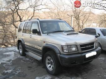 1999 Isuzu Bighorn Pictures
