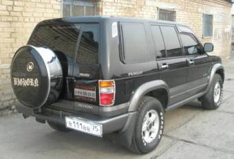 1999 Isuzu Bighorn Pictures