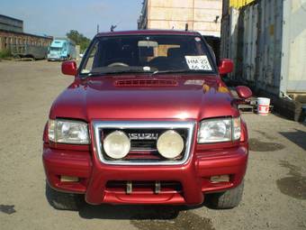 1999 Isuzu Bighorn Photos