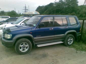 1999 Isuzu Bighorn Pictures