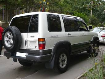 1999 Isuzu Bighorn Pictures