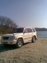 1999 Isuzu Bighorn Pictures