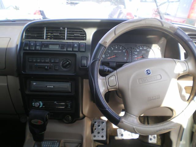 2000 Isuzu Bighorn