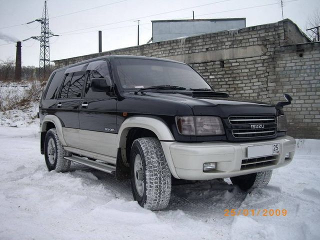 2000 Isuzu Bighorn