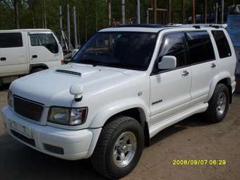 2000 Isuzu Bighorn Photos