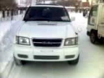 2000 Isuzu Bighorn Photos