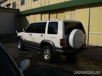 2000 Isuzu Bighorn Photos