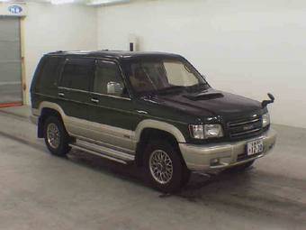 2000 Isuzu Bighorn Photos