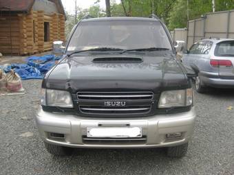 2000 Isuzu Bighorn Photos