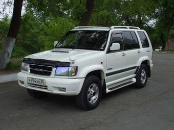 2000 Isuzu Bighorn Pictures