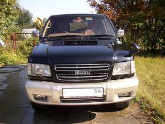 2000 Isuzu Bighorn Pictures