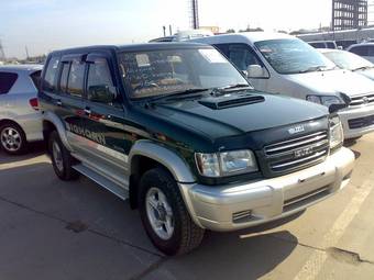 2000 Isuzu Bighorn Photos