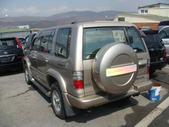 2001 Isuzu Bighorn Pictures