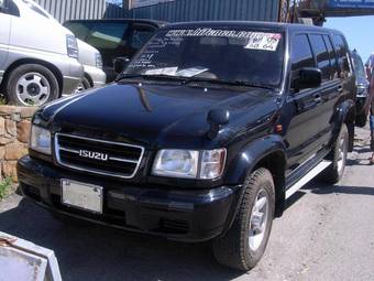 2001 Isuzu Bighorn Pictures