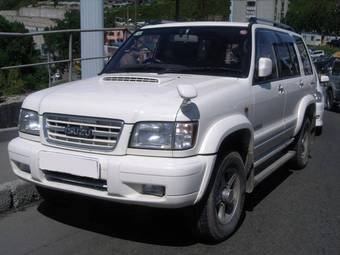 2001 Isuzu Bighorn Pictures