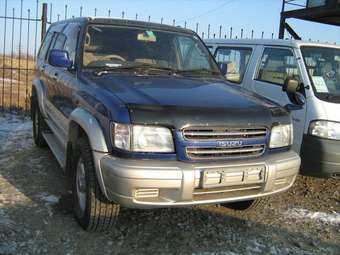 2002 Isuzu Bighorn Photos