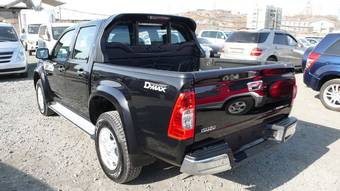 2011 Isuzu D-MAX Images