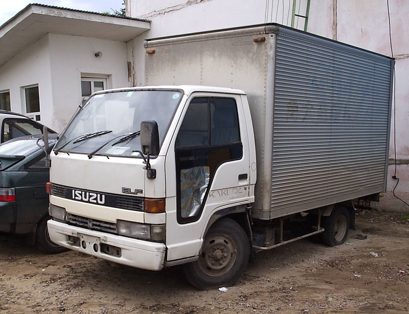 1992 Isuzu Elf