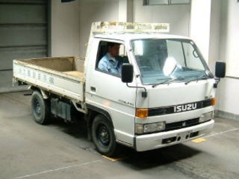 1992 Isuzu Elf