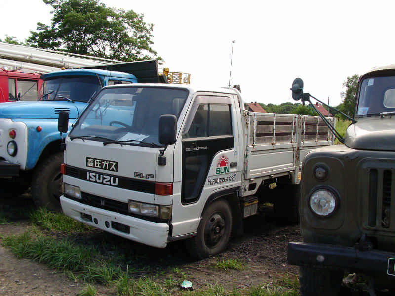 1992 Isuzu Elf