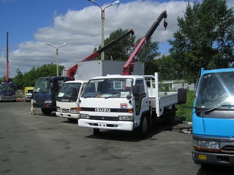 1993 Isuzu Elf