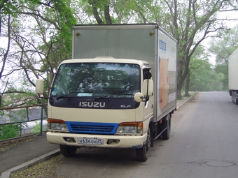 1995 Isuzu Elf