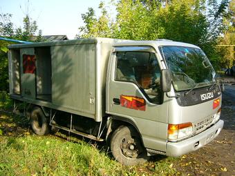 1996 Isuzu Elf