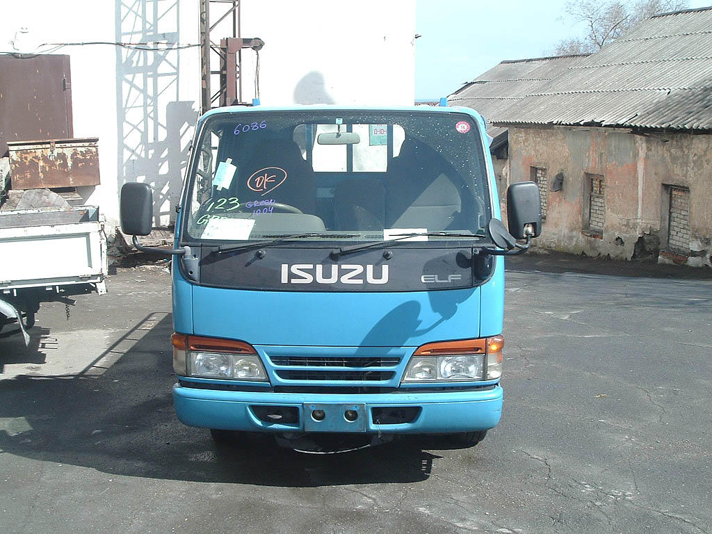 1996 Isuzu Elf Images