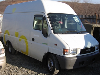 1999 Isuzu Elf