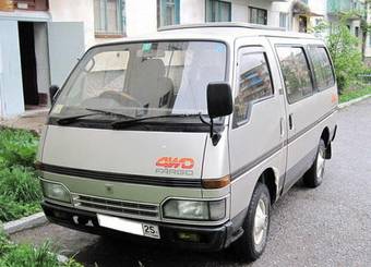 1992 Isuzu Fargo Photos