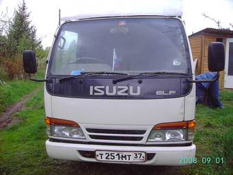 1995 Isuzu Fargo Photos