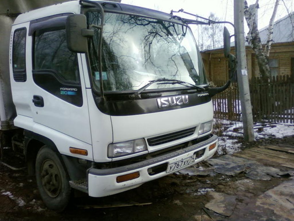 1996 Isuzu Fargo