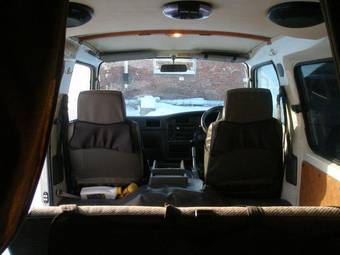 2001 Isuzu Fargo Pics