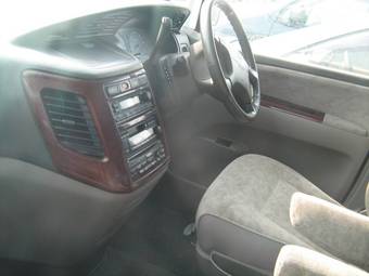 1998 Isuzu Fargo Filly Photos