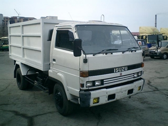 1990 Isuzu Forward