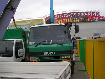 1991 Isuzu Forward