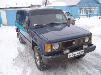 1987 Isuzu Gemini Photos