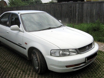 1997 Isuzu Gemini