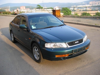 1998 Isuzu Gemini