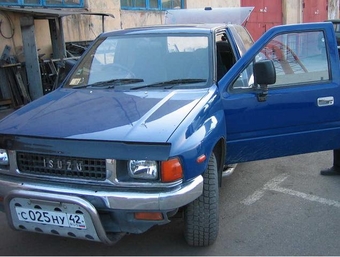 1990 Isuzu MU