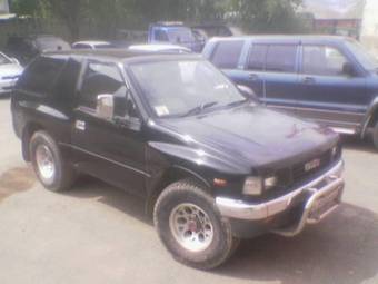 1991 Isuzu MU Images