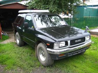 1995 Isuzu MU Pictures