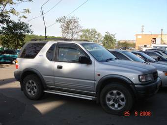 1999 Isuzu MU Pictures